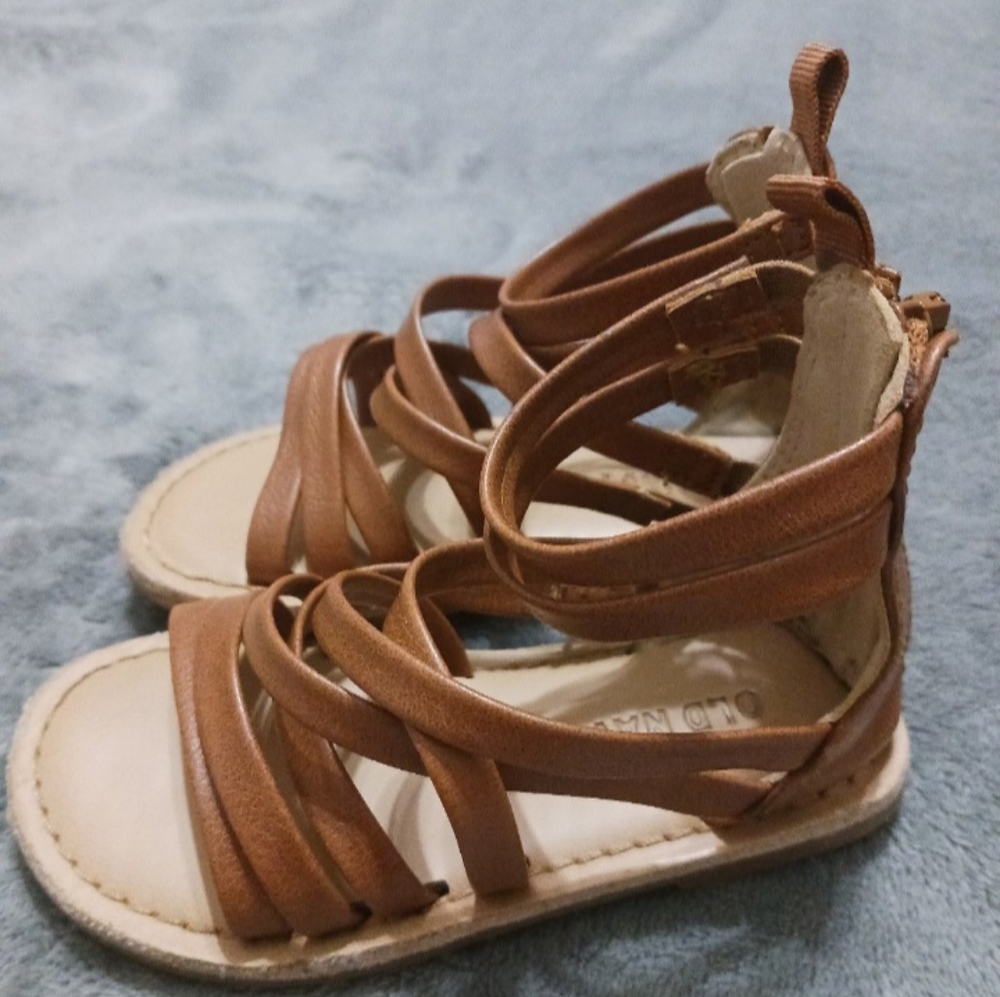 Little girls Old Navy sandles